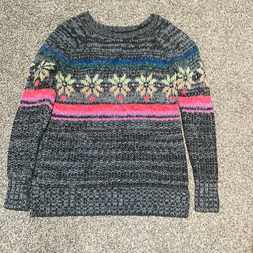 American Eagle Women’s Snowflake Sweater